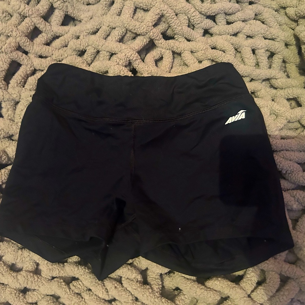Avia, Small, Black